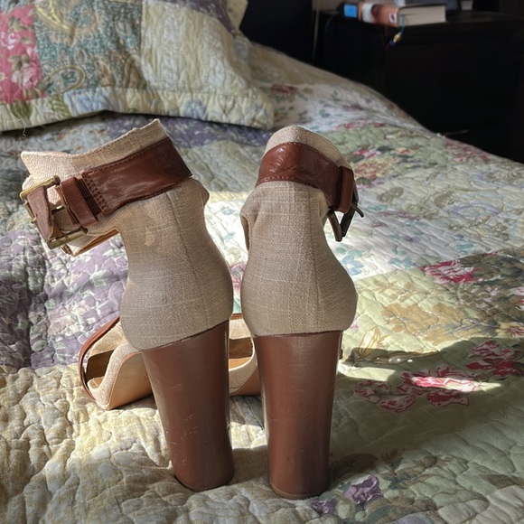 Brown beige sandals - Picture 5 of 8